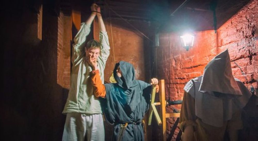 квест Готика: заговор ассасинов в Саратове фото 0